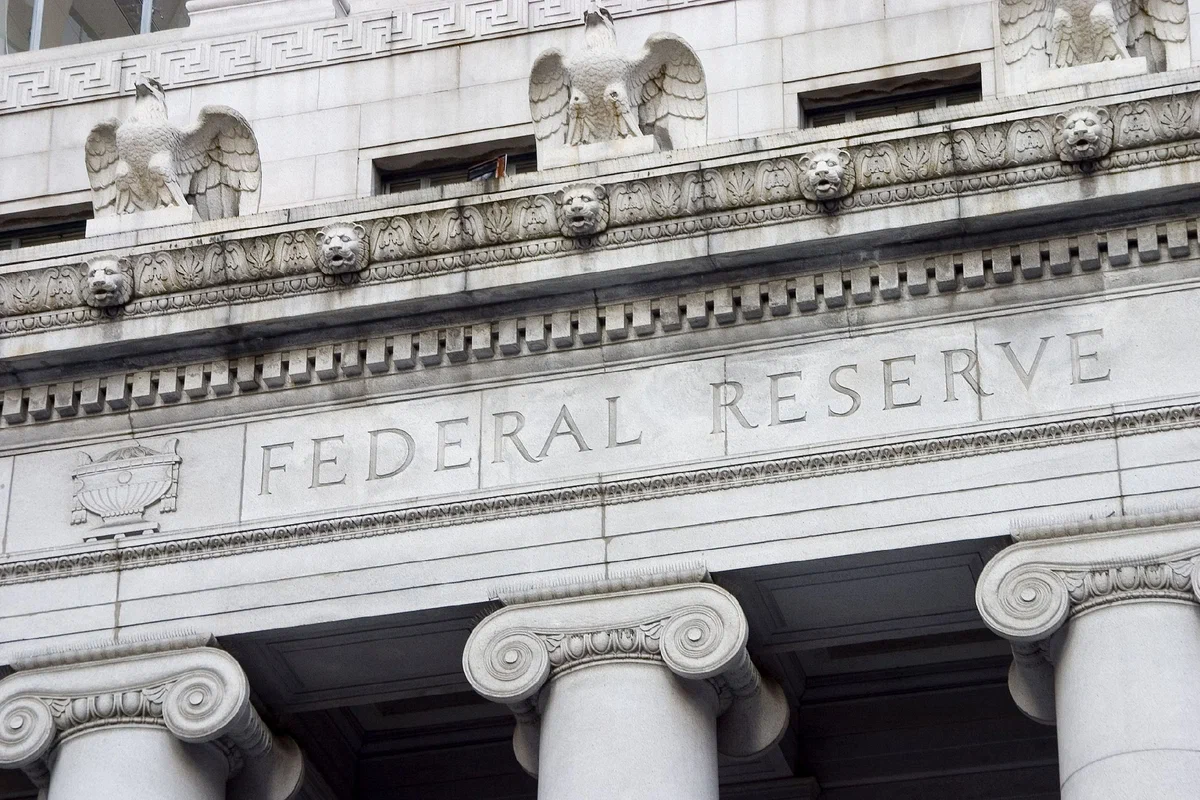 Какой реакции ждать после решения ФРС в среду?