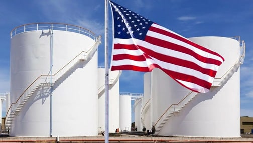 США быстро истощают свои стратегические нефтяные запасы