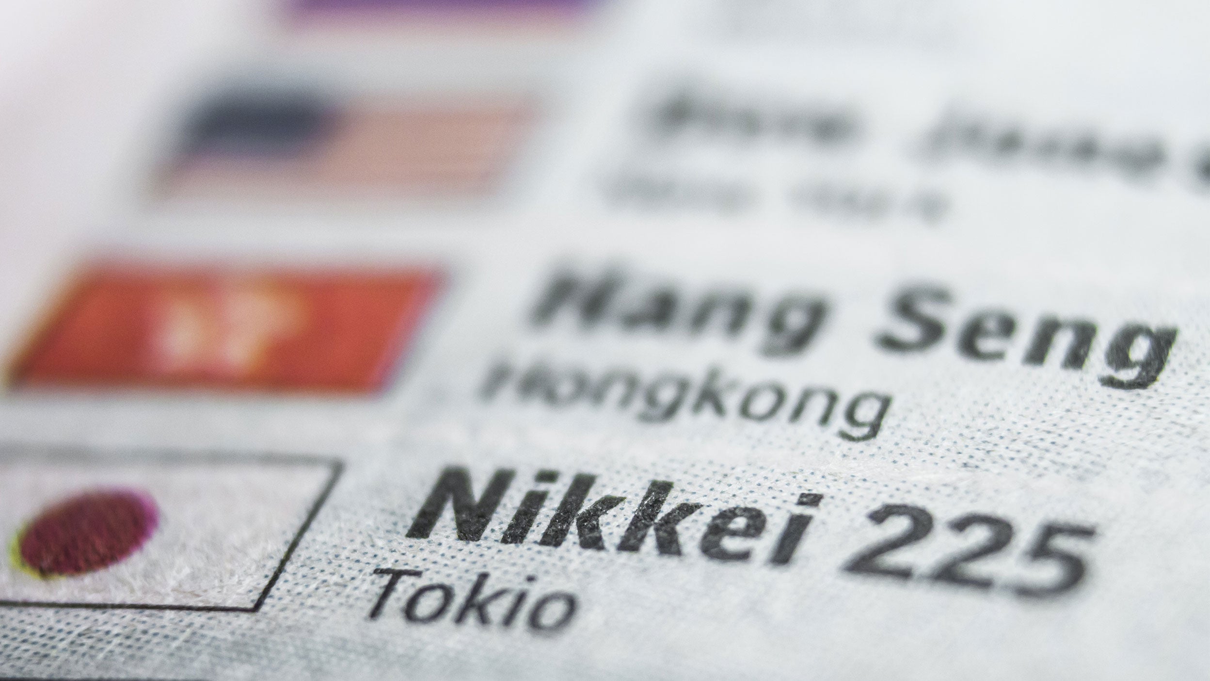 Японский индекс Nikkei 225 максимум 1989 года